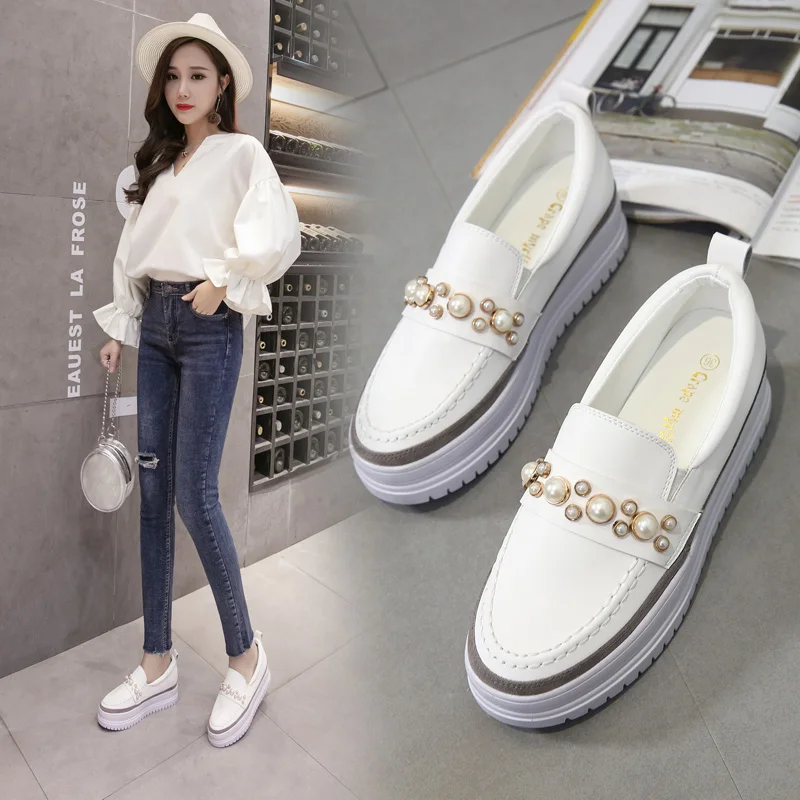 

Ladies casual shoes white shoes Lok Fu shoes spring and autumn new women's shoes Korean round head rhinestone thick bottom