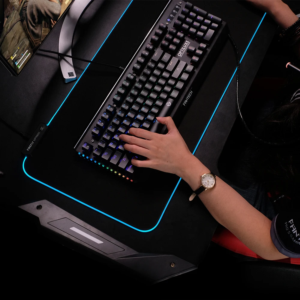 Профессиональная механическая клавиатура Fantech Mk884 игровая с RGB подсветкой USB