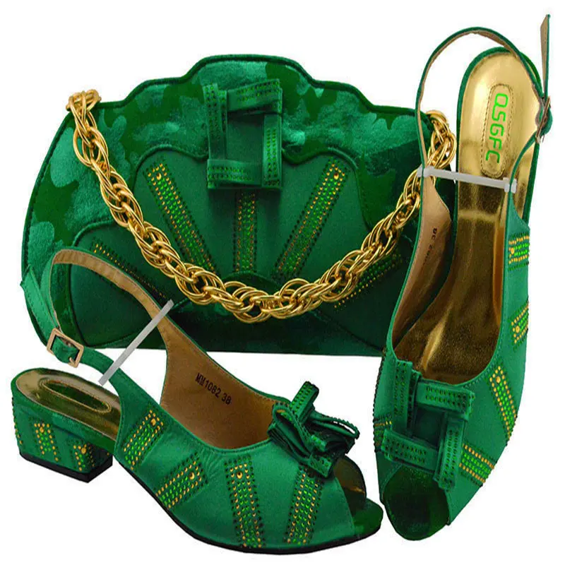 MM1082 Dark green