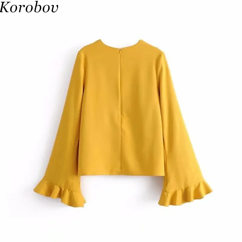 Korobov 2019 Spring New Fashion Blouse Feminina Vintage Solid Female Shirt O-Neck Flare Sleeve Yellow Split Blusas 76750 |