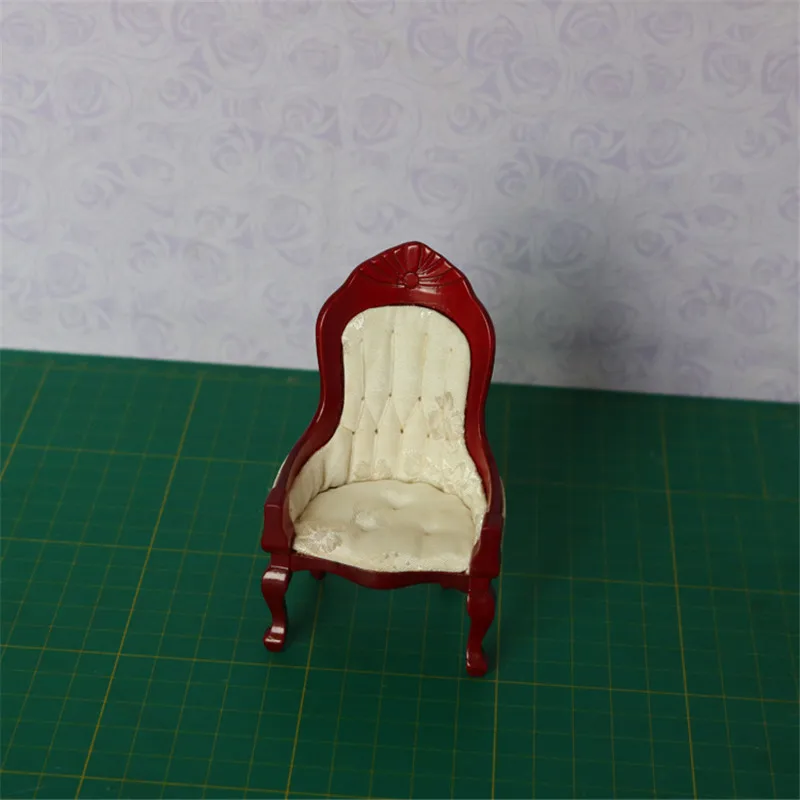 2pcs/lot 1:12 Dollhouse furniture toy miniature wooden chair Doll house mini pretend play toys for girls children kids gifts 2pcs/lot 1:12 Dollhouse furniture toy miniature wooden chair Doll house mini pretend play toys for girls children kids gifts