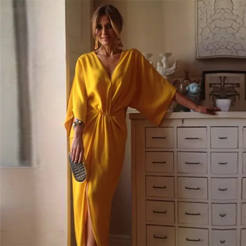 

Yellow Formal Mother of the Bride Dresse V-Neck Dubai Evening Dress 2019 Robe De Soiree Longue Arabic Banquet Party Gown