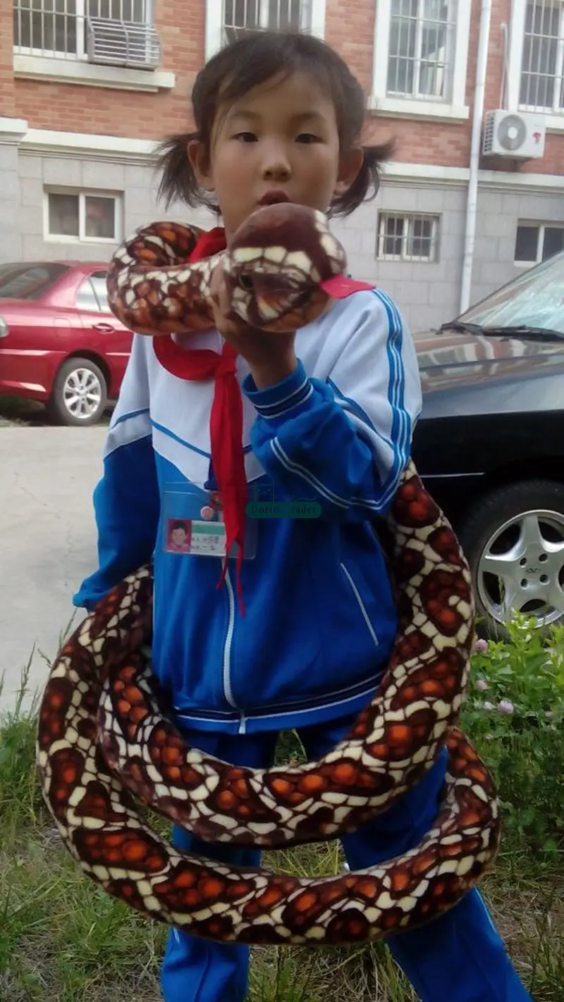 Dorimytrader 300cm Giant Simulated Animal Snake Plush Toy Soft Stuffed Snakes Tricky toys Photography props 118inches DY61677(7)_1