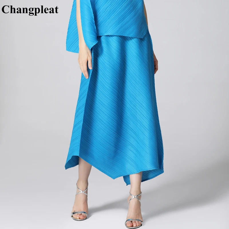 

Changpleat 2019 New Women irregular Skirts Miyak Pleated Fashion design Solid Loose Large Size Elastic waist Female skirt Tide