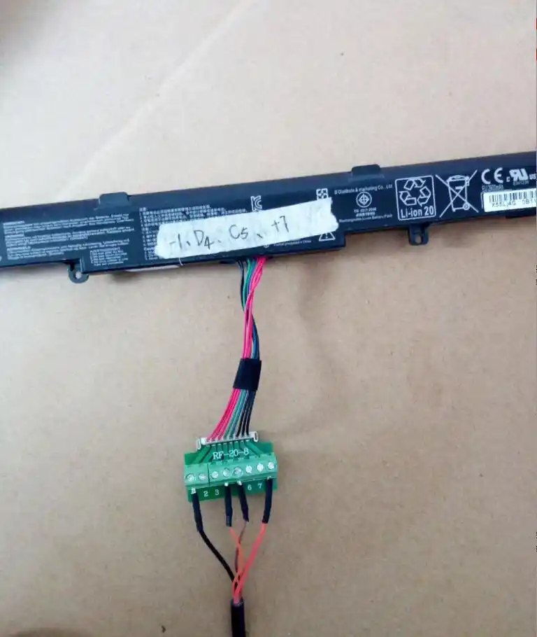 Professional Universal External notebook Laptop Battery charger