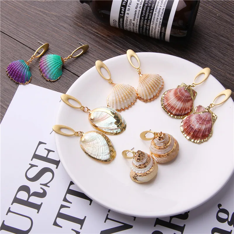 

Sea Shell Statement Drop Earrings Seashell Gold Color Metal Summer Beach Earrings Women Femme Dangle Cowrie Jewelry 2019 Gift