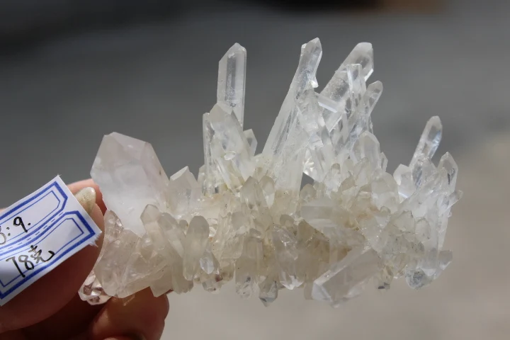78 г натуральный. белый кварц кристалл палочка точечные образцы заживление
