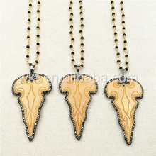 WT-NV133 5pcs/lot Wholesale Natural Wood Carved Arrowhead Design Pendant with 24″ black beads Rosary Chain Necklace