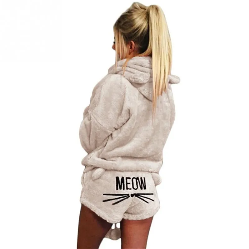 Embroidered sleepwear4