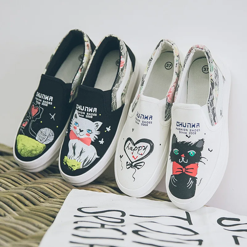 

Cute Cartoon Hand Painted Canvas Shoes 2018 Spring Autumn Slip on Loafers Women Espadrilles Platform Sneakers White Black