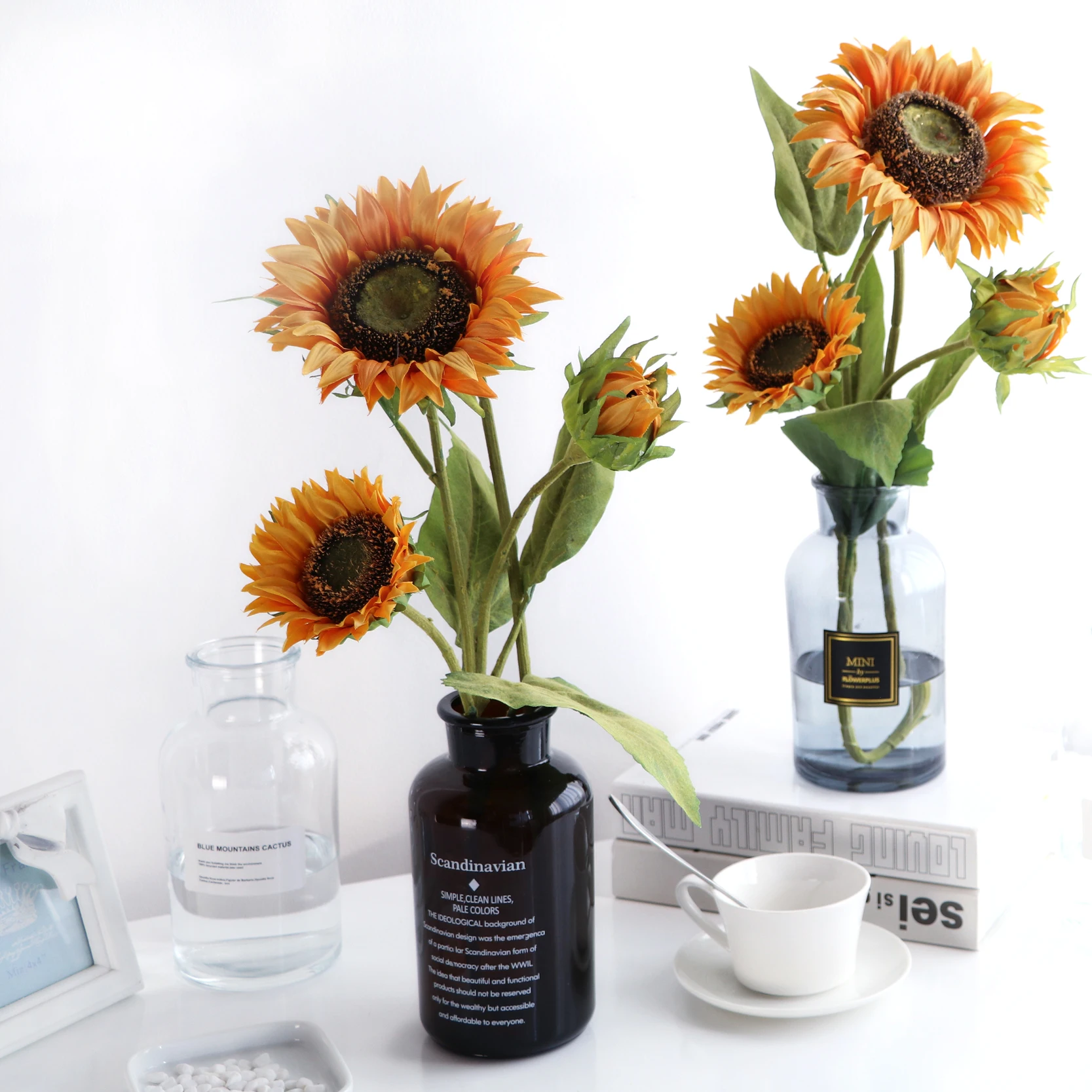 

Modern Glass Vase+Artificial Flower Set Figurines Home Furnishing Decoration Crafts Livingroom Silk Fake Sunflower Pot Ornaments