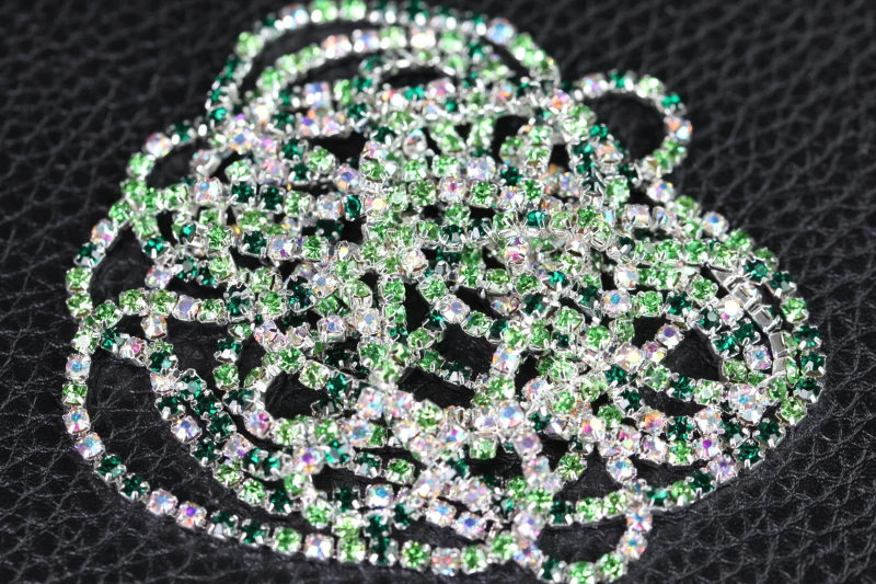 emerald+lt-peridot+crystal ab (1)