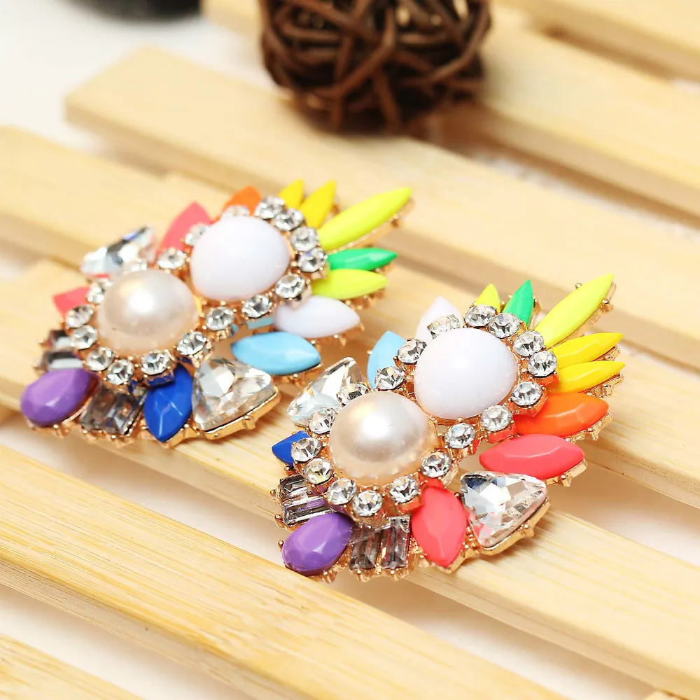 

HOT Women's fashion earrings New arrival brand sweet metal with gems earring for women girls e258
