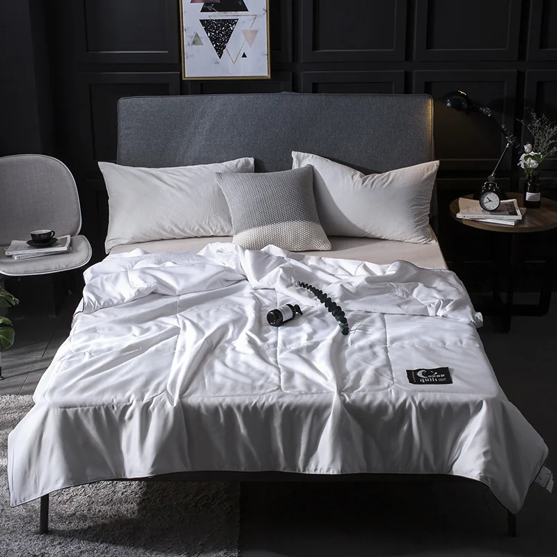 

Imitated silk quilts summer quilt bed duvet solid color thin comforter home bedspread blanket 1pc luxuries king queen size #a