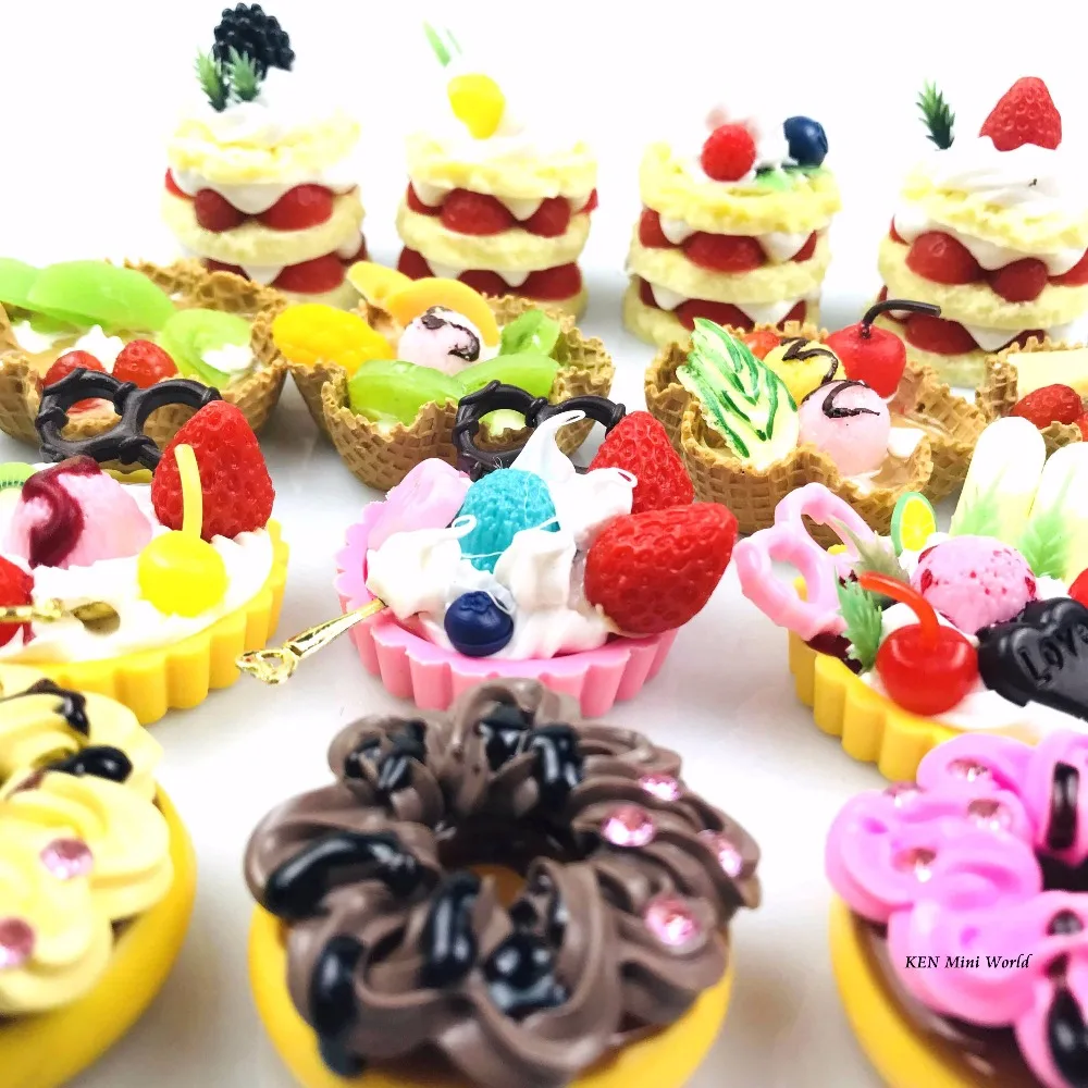 

New 2PCS/lot 1/6 Scale Miniature Dessert Cute 4 styles Cake Doughnut for blyth dollhouse decor Pretend Food Toys for children
