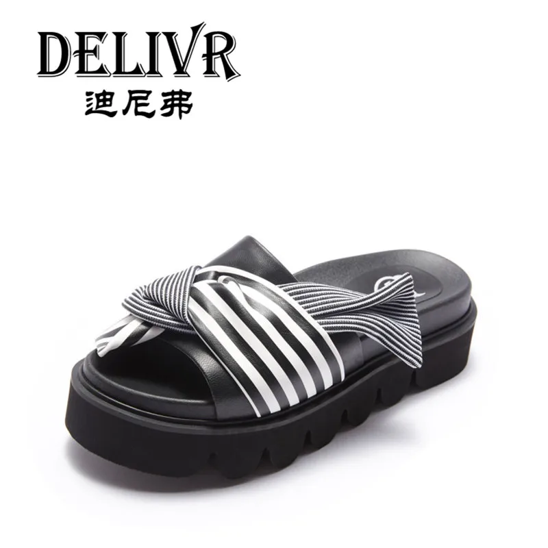 

Delivr Women Slippers 2019 Fashion Flat Slippers Shoes Summer Beach Sandals Slippers Womens Ladies Slippers Flip Flop Plateforme