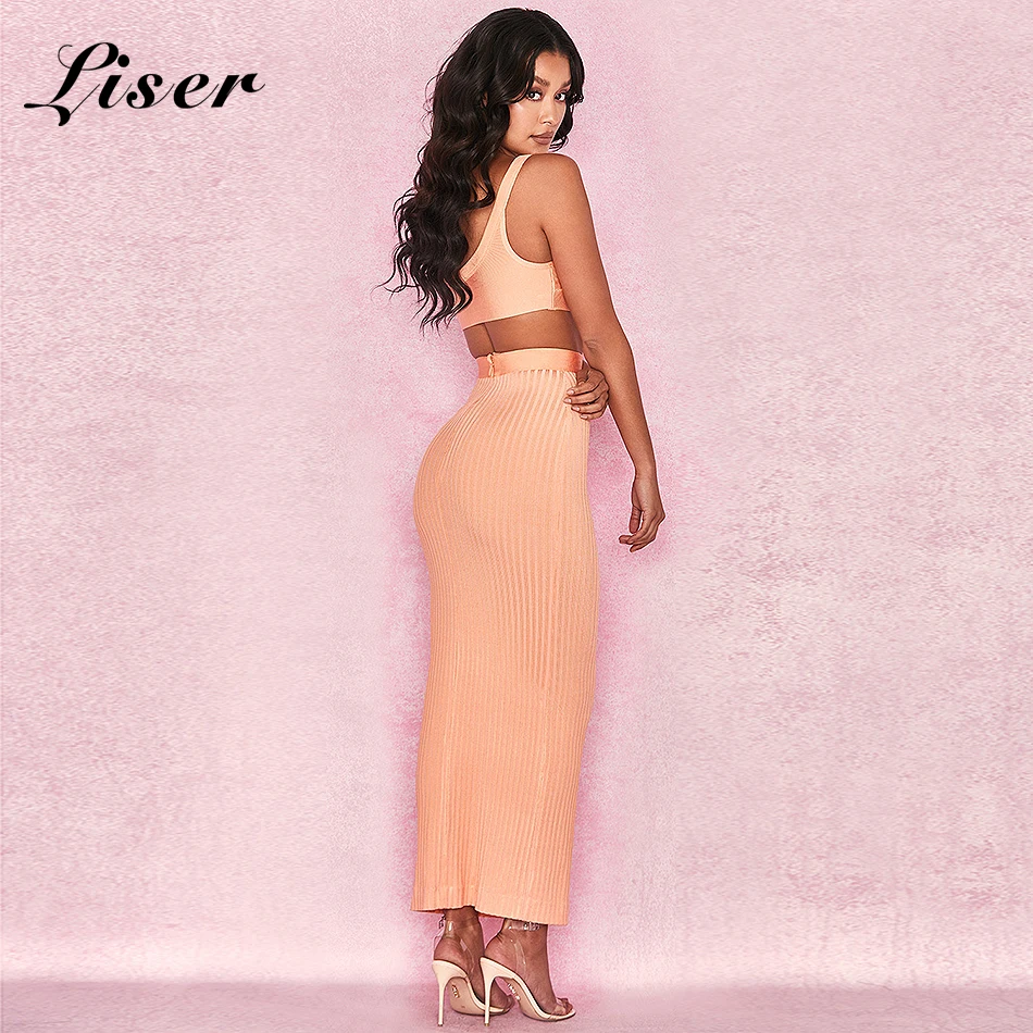 eveelle-8