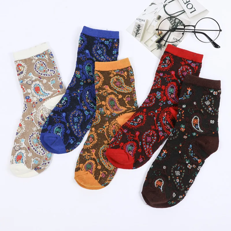 

New 2019 Autumn Winter Women Socks National Style Totems Pattern Cotton Happy Socks Knitted Casual Harajuku Funny Socks