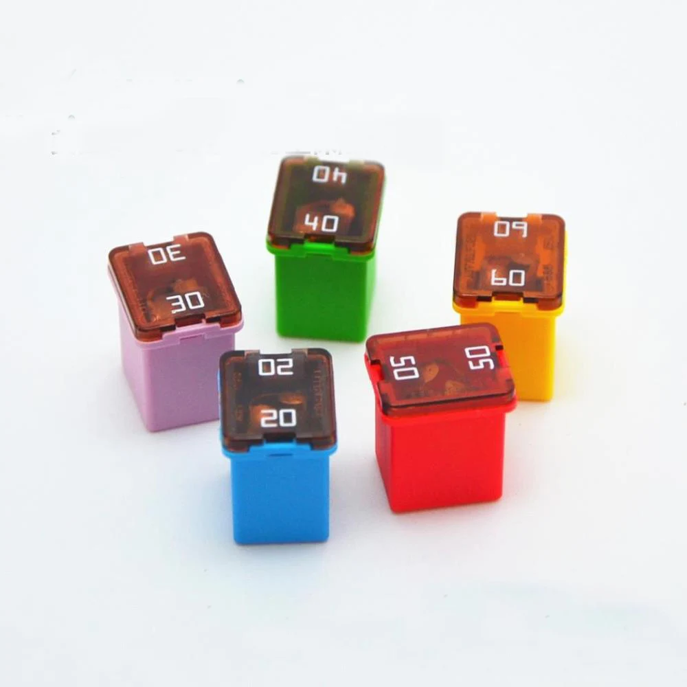 Free shipping 10pc littelfuse 895 series square car fuse box cartridge