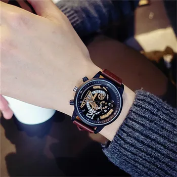 

Classical Business Men Mechanical Watches Man Skeleton Hollow Watch Automatic Mechanical Mens Watches Waterproof Self-winding