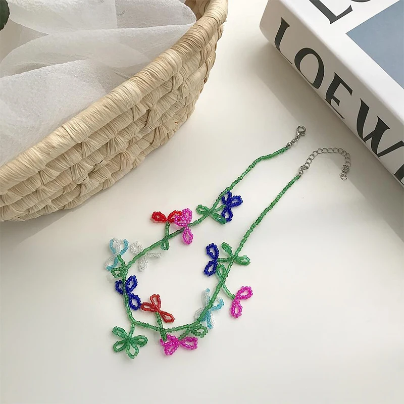 

Exquisite collarbone chain super fairy choker choker necklace handmade beaded rice beads three-dimensional flower color modeling