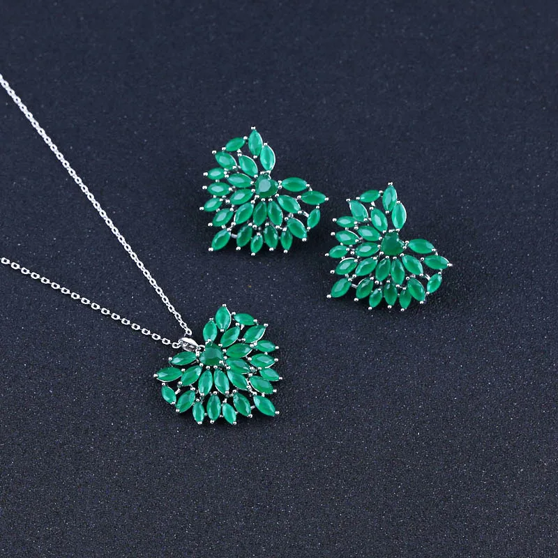 

2016 New Fashion heart design Stud Earrings Pendant Set Crystal Zirconia better Necklace Earring Set for Women and Girl