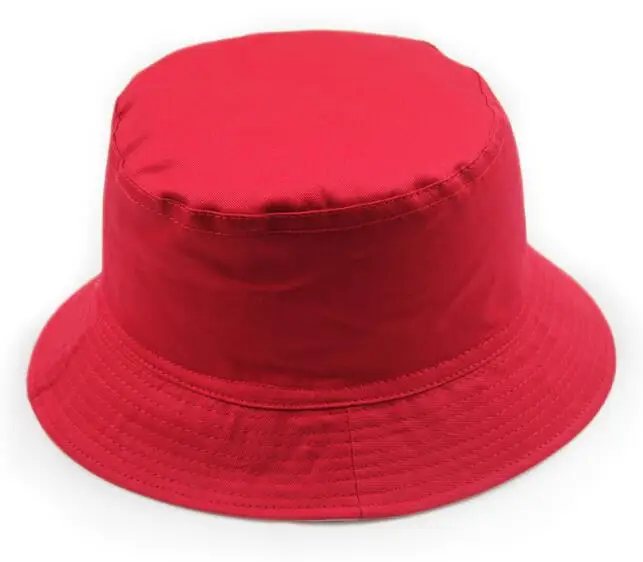 10 шт много вышивка логотип ведро кепки для взрослых рыболовные шапки ветрозащитный трос для мужчин ведро шляпа путешествия солнцезащитные шапки хлопок кепки на заказ лого - Цвет: red