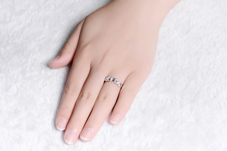 ZOCAI New Arrival 100% natural diamond ring 0.60 ct certified diamond 18K white gold ring engagement ring fine jewelry W05469