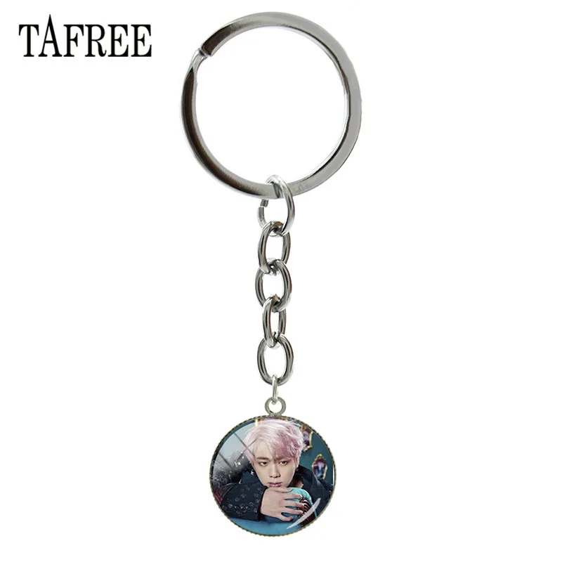 

TAFREE BTS Bangtan Boys Keychain Round Glass Cabochon with Chain Key Bag Pendant Jewelry BTS72