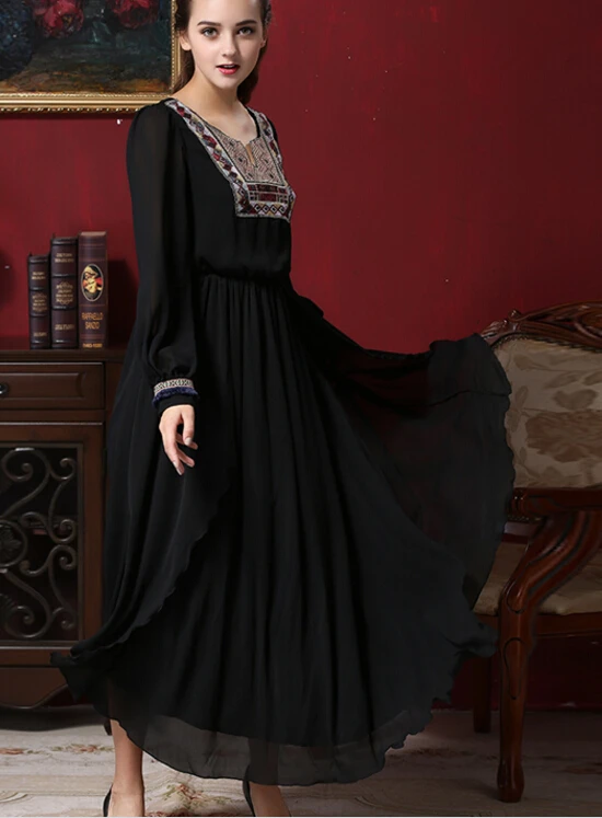 

Free Shipping Retro Muslim Style Embroidery Round Collar Jag Long Sleeve Chiffon Long Dress