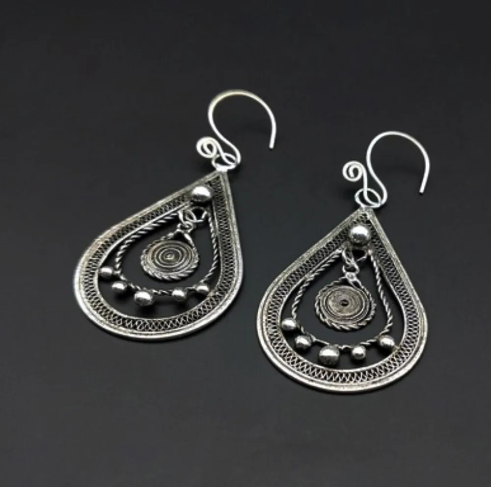 

hot sell new - free shipping 100% Handmade Miao silver auspicious Earring female luck folk more style women Pierced Earrings