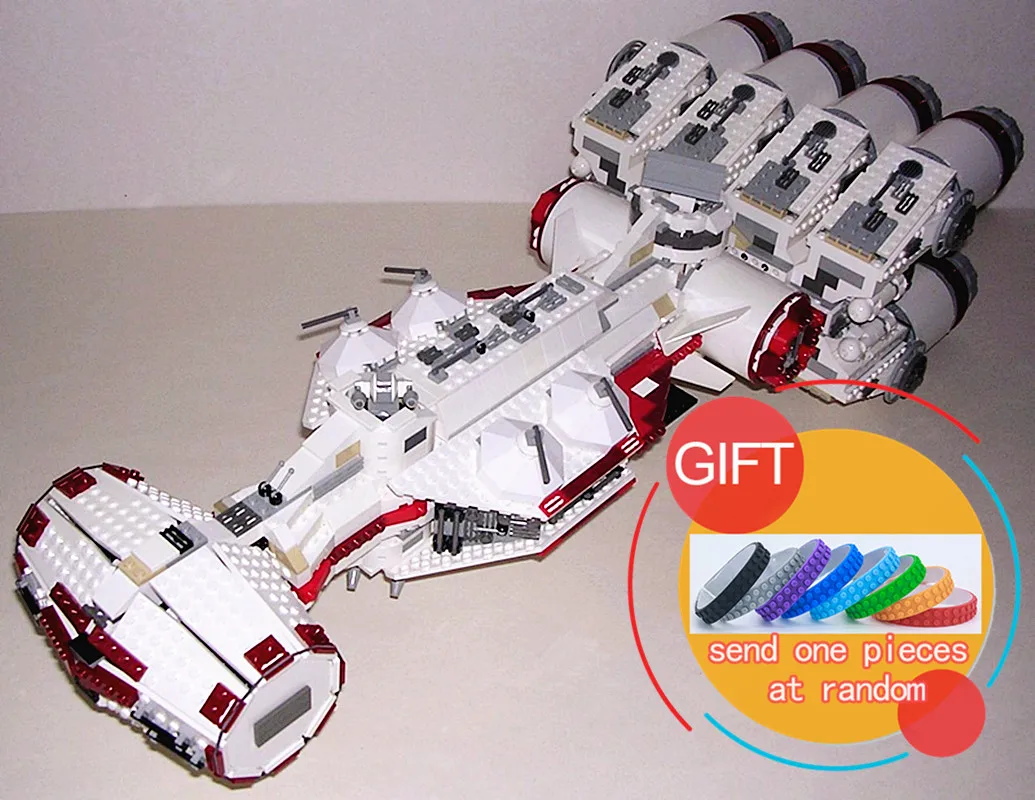 

05046 1748Pcs Star Series War The Tantive IV Rebel Blockade Runner Set Building Toy Christmas compatible 10019 Toys lepin