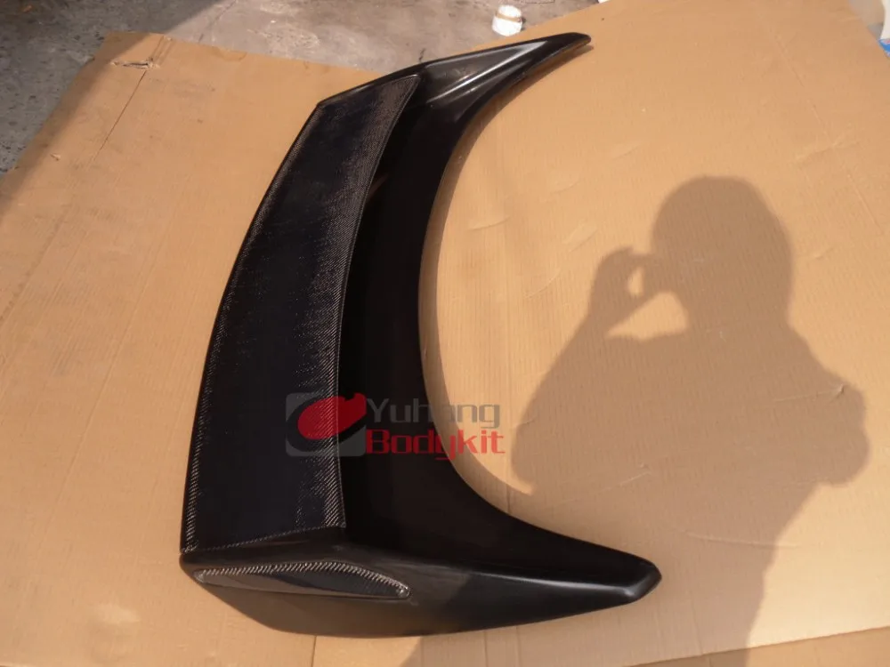 350Z Z33 Nismo V2 Style Rear Spoiler CF 1_