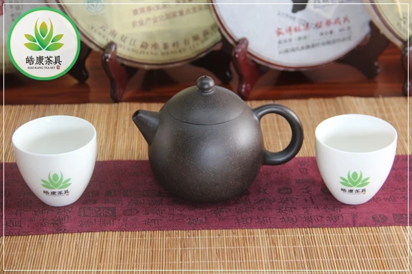 

Dark clay real yixing chinese kung fu tea set teapot Simple dark clay XiShi puer oolong black teapot 240 ml