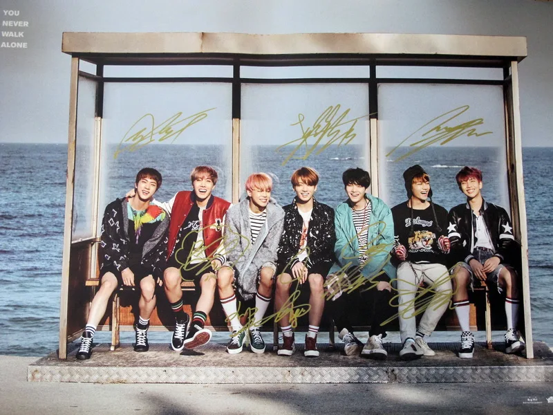 Bangtan Boys с автографом, альбом с крыльями, вы никогда не ходите в одиночке, CD+ фотокнига, Корейская версия 02