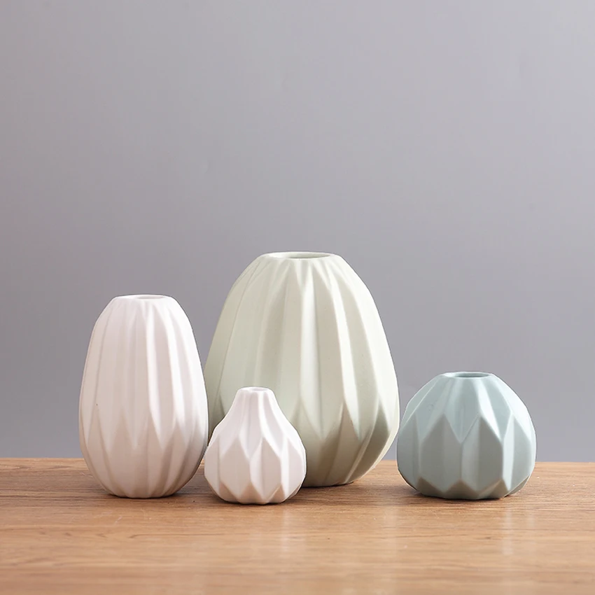 

Creative nordic style origami vase ornament Ceramic vase home decor Flower bottle Modern Tabletop Vase for home wedding decor