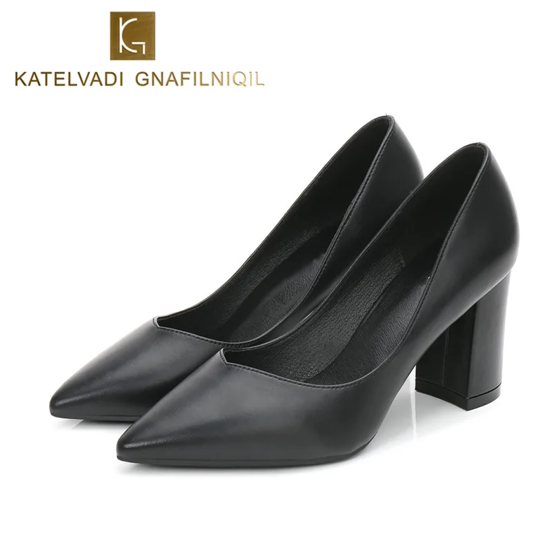 

Black Women Shoes Pointed Toe Female Pumps Stilettos PU Leather 7CM Square Heels Shoes For Women Autumn Office Shoes Heels K-195