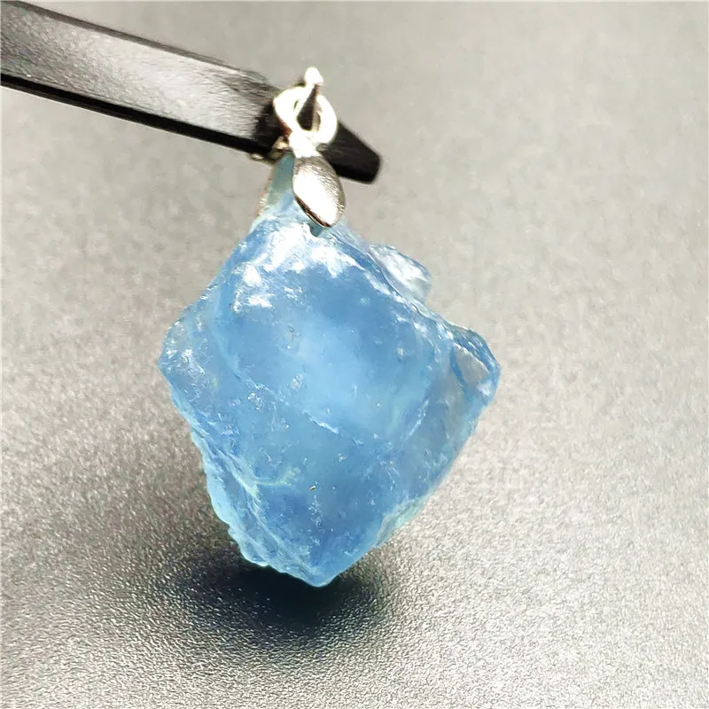 Natural Aquamarine Pendant (1)