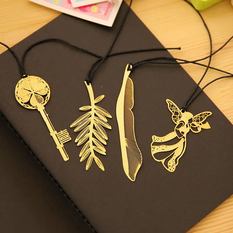 

Coloffice Creative Exquisite Mini Cannes Logo Gold-plated Palm Leaf Metal Bookmark Gift For Friend Office School Supplies 1Piece