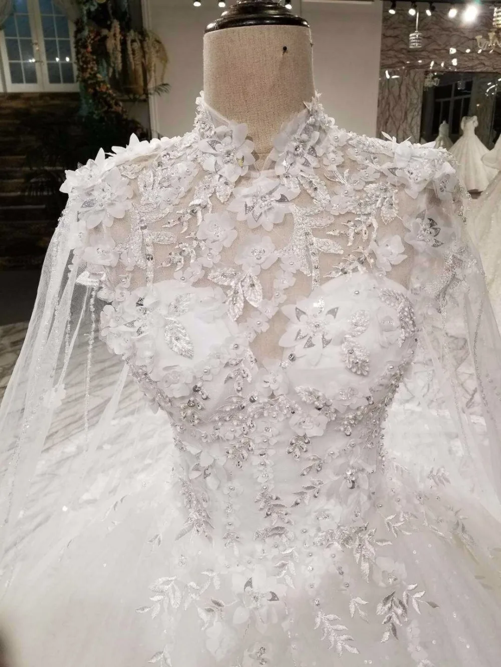 flowers wedding-dress with one meter long should veil