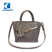 Hot 2016 Versatile Handbag Fringed Leather Handbags Tassel Crossbody Women Messenger Bags Elegant Trapeze Ladies Shoulder Bag
