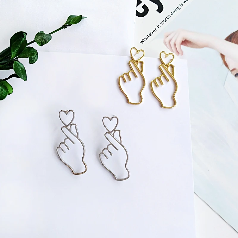 New Fashion Simple Heart Gesture Stud Earrings Funny Hollow Love Earring For Women Gift Jewelry Drop Shipping | Украшения и
