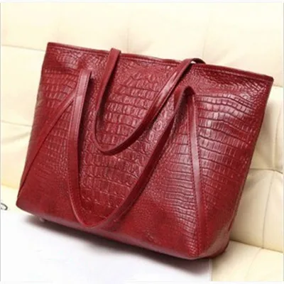 Бренд YBYT, новинка, модная повседневная Глянцевая сумка из кожи аллигатора, Вместительная женская простая сумка для покупок, сумки на плечо из искусственной кожи - Цвет: Красный