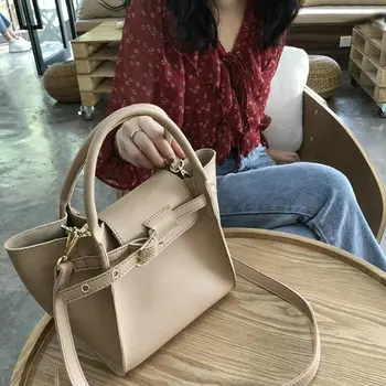 

female bag 2019 new fashion wild handbag Korean of the simple large capacity shoulder bag Composite Bag C43-21