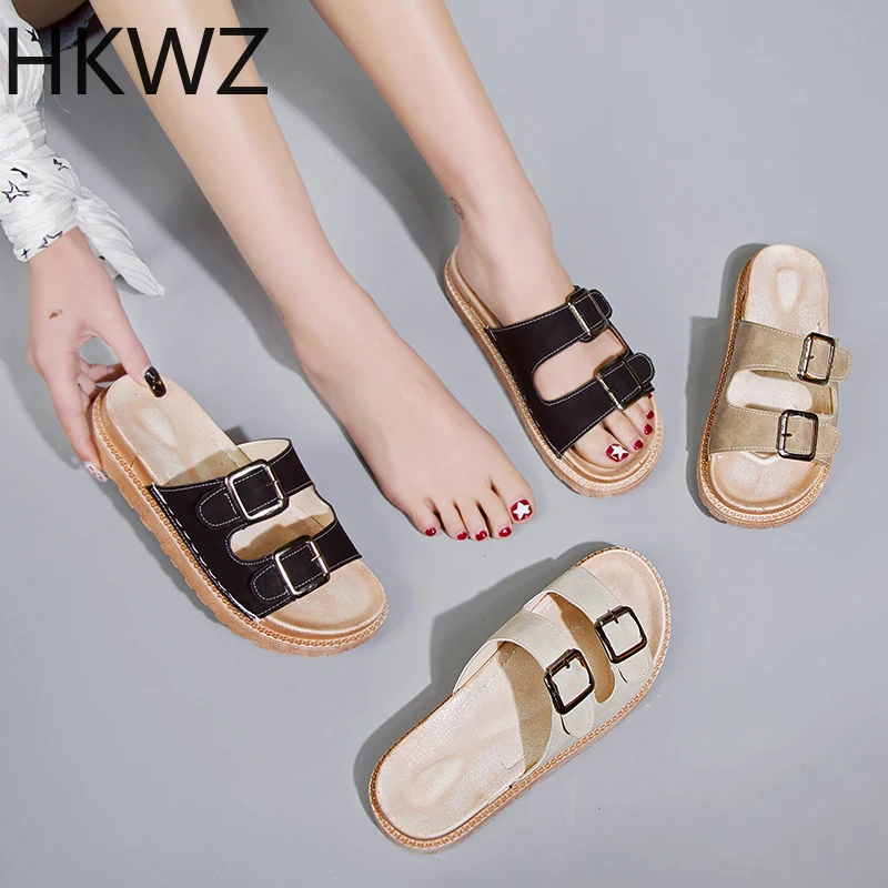 

Women's sandals summer new soft bottom comfortable flat bottom slippers thick bottom belt buckle beach hollow breathable sandals