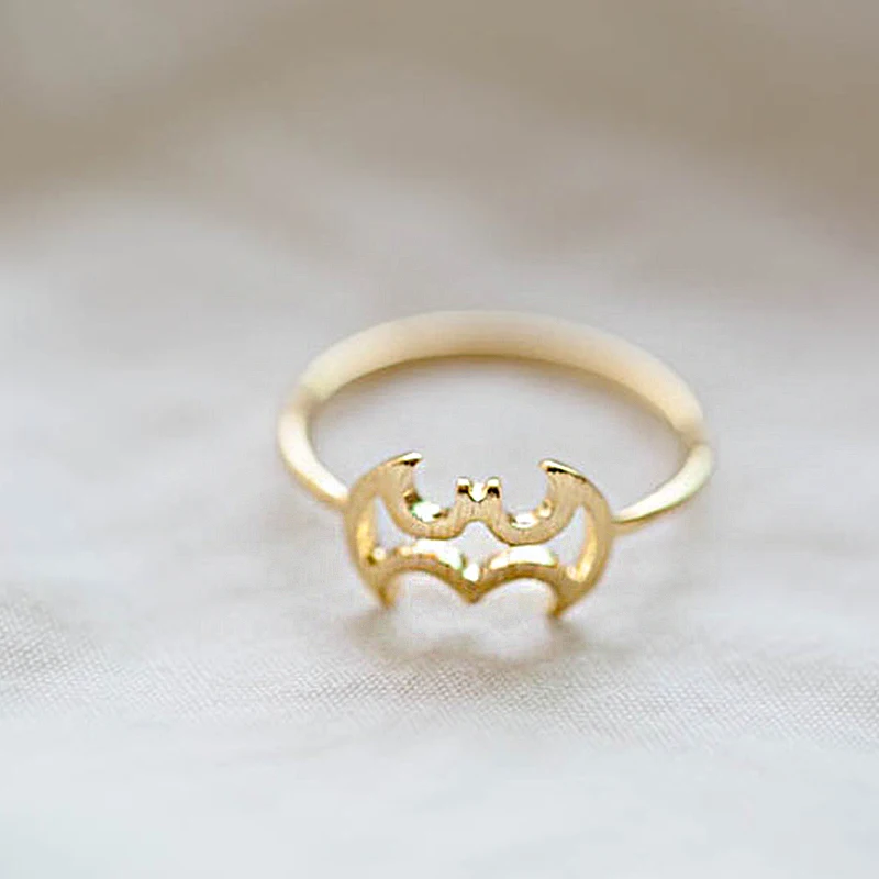 Wholesale Lots Bulk 10Pcst Exquisite Bat Ring Mix Color Costume