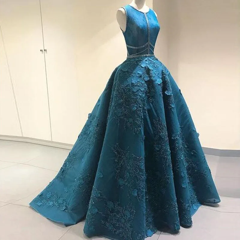 

Custom Long Evening Party Dresses Lace Beaded Applique Vintage Prom Gowns Vestido De Festa Sexy Sheer Blackless Evening Gown
