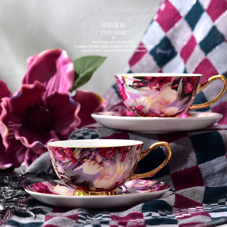 Европейский стиль, керамическая кофейная чашка с блюдцем, чайная чашка, чашка из костяного фарфора, креативный минималистичный очаровательный фиолетовый Роскошный Британский комплект