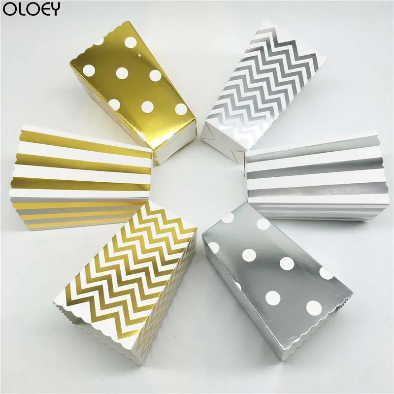 

12PCS Bronzing Hot Silver Popcorn Box Striped Dot Thread Style Food Grade White Cardboard Material Wholesale Birthday Party