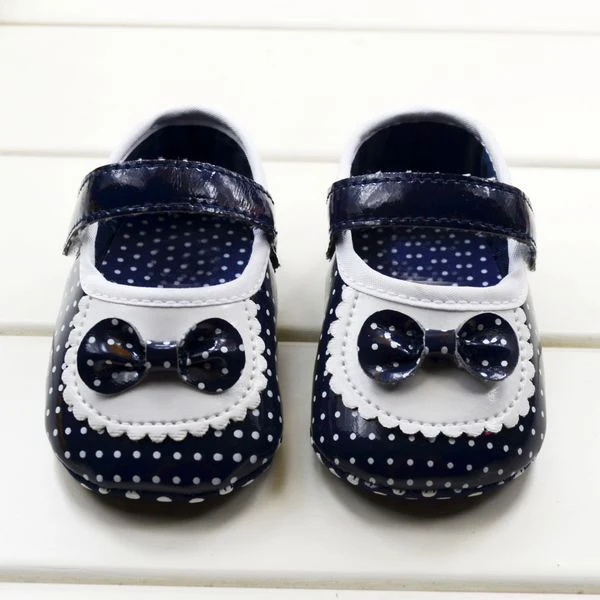 

Baby Girls Soft PU Leather Shoes Bowknot Dots Princess Toddler Shoes Prewalkers